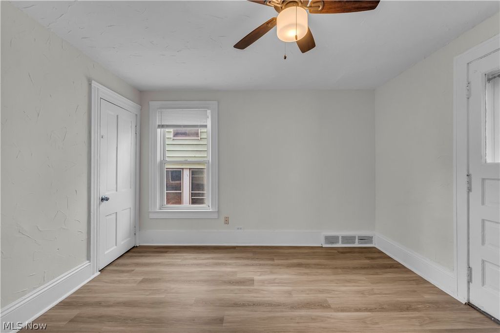 Photo of 2018 W 100th Street #2/UP, Cleveland, OH 44102 (MLS # 5208711)