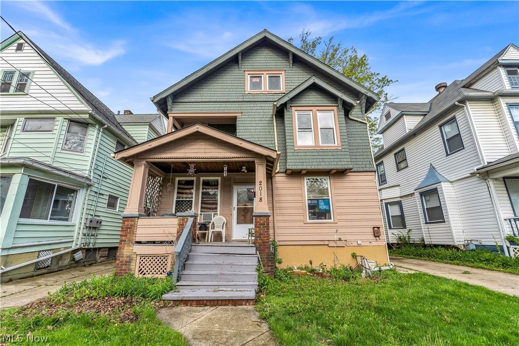 Photo of 2018 W 100th Street #2/UP, Cleveland, OH 44102 (MLS # 5208711)