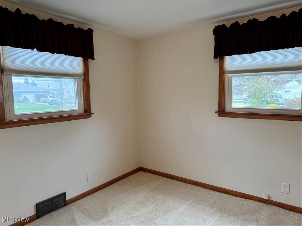 139 Durst Drive, Warren, Ohio image 14