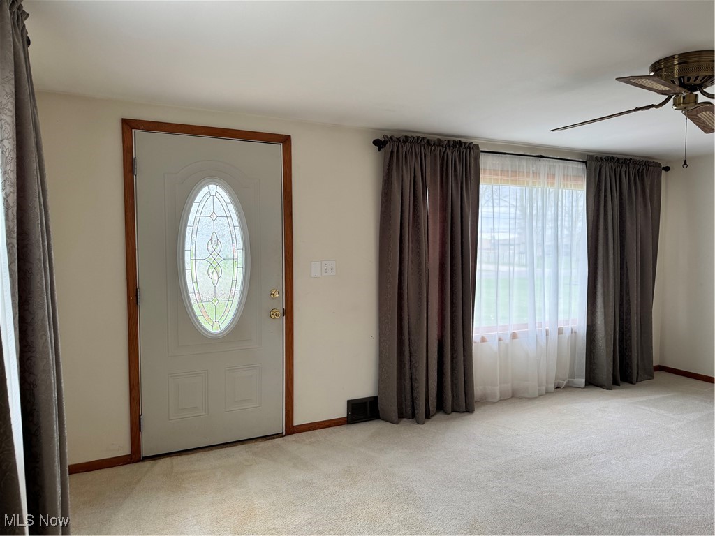 139 Durst Drive, Warren, Ohio image 5
