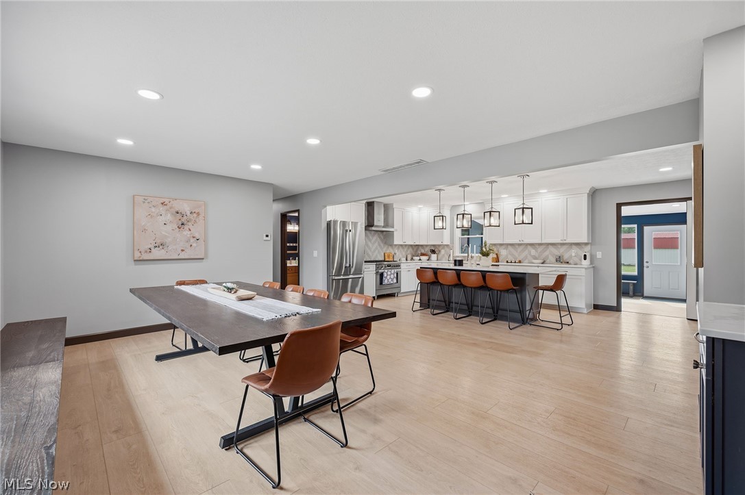 Floyd Clement 01 - Residential