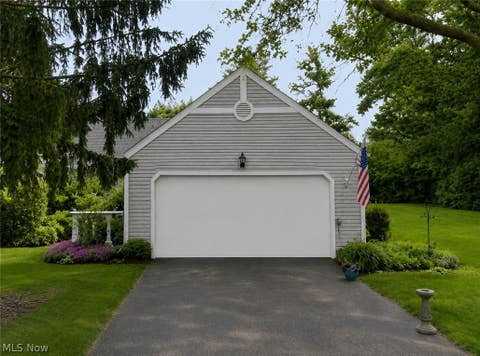 Condo For Sale - 375 Yorktown Place #D2<br/> Vermilion, OH 44089