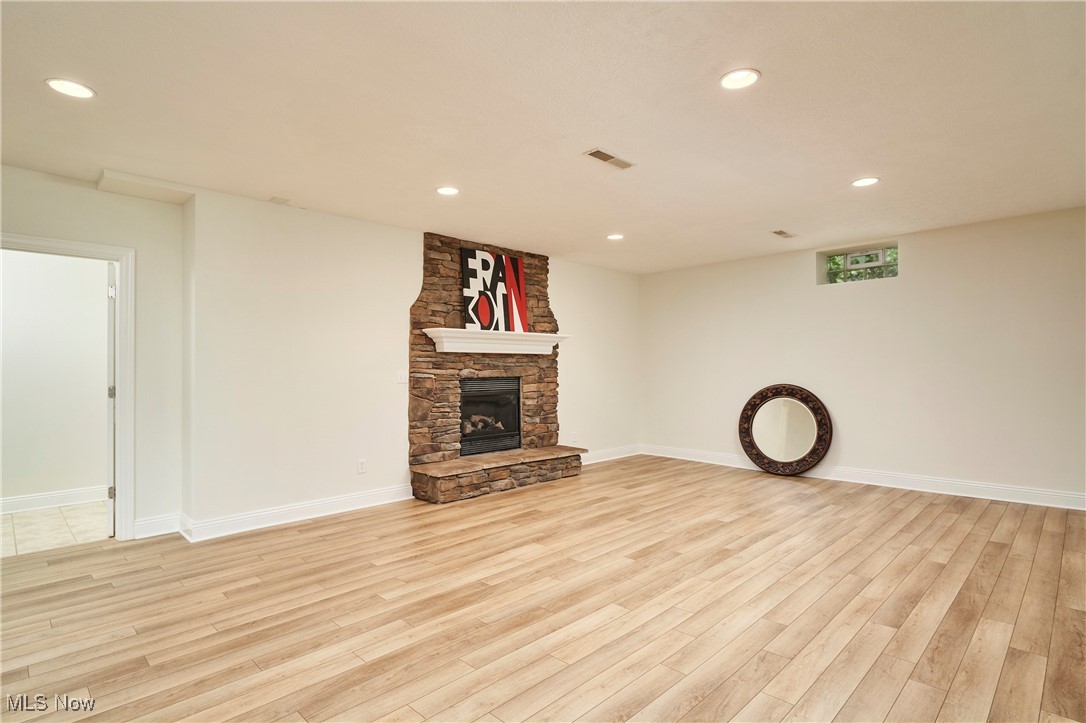 Bath, Ohio 44333, United States, 5 Bedrooms Bedrooms, ,6 BathroomsBathrooms,Residential,Contingent,146886