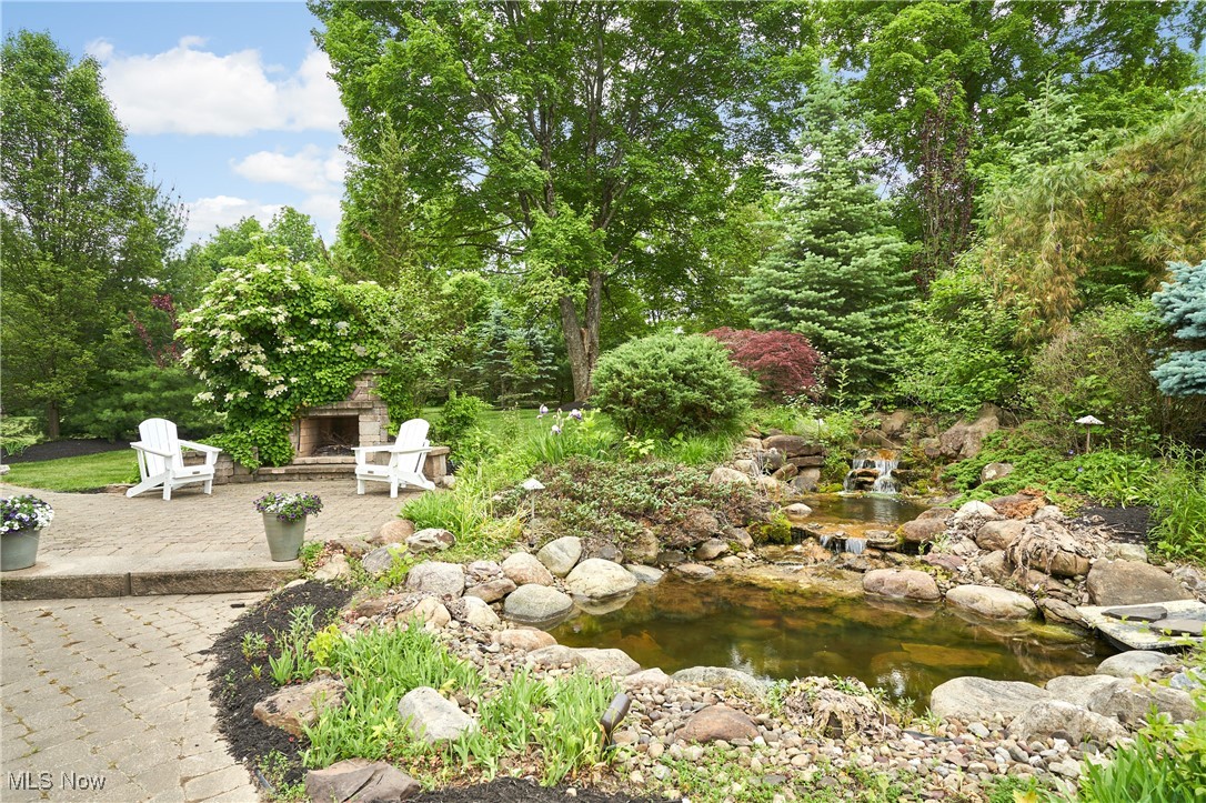 4306 Bridle Trail
