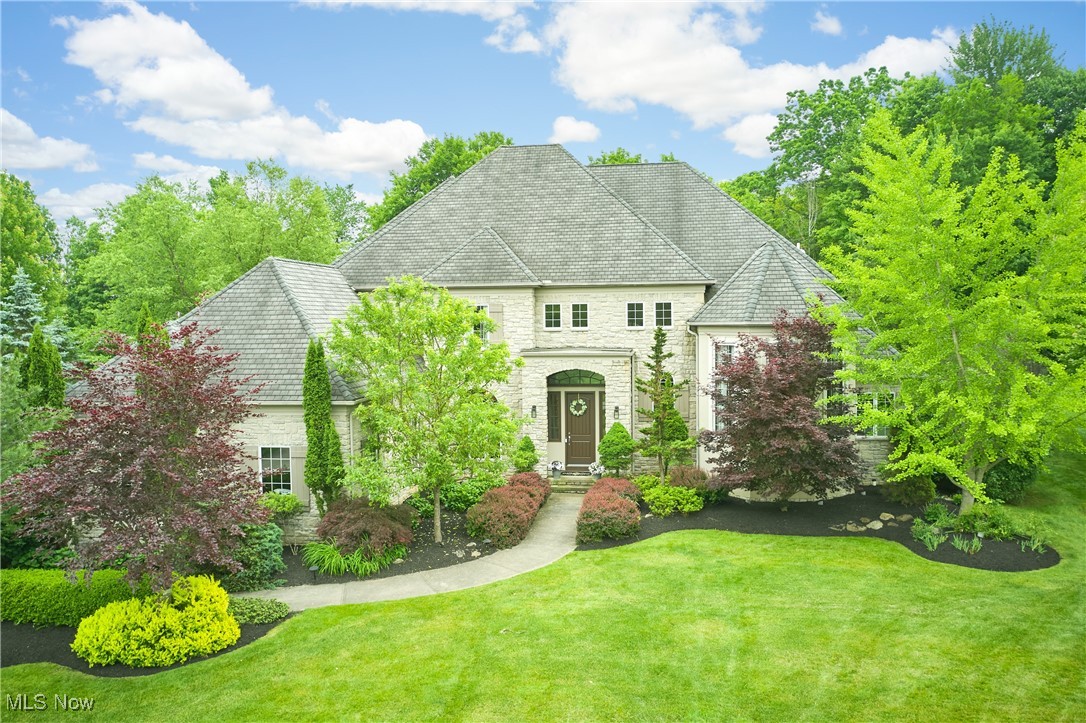 Bath, Ohio 44333, United States, 5 Bedrooms Bedrooms, ,6 BathroomsBathrooms,Residential,Contingent,146886