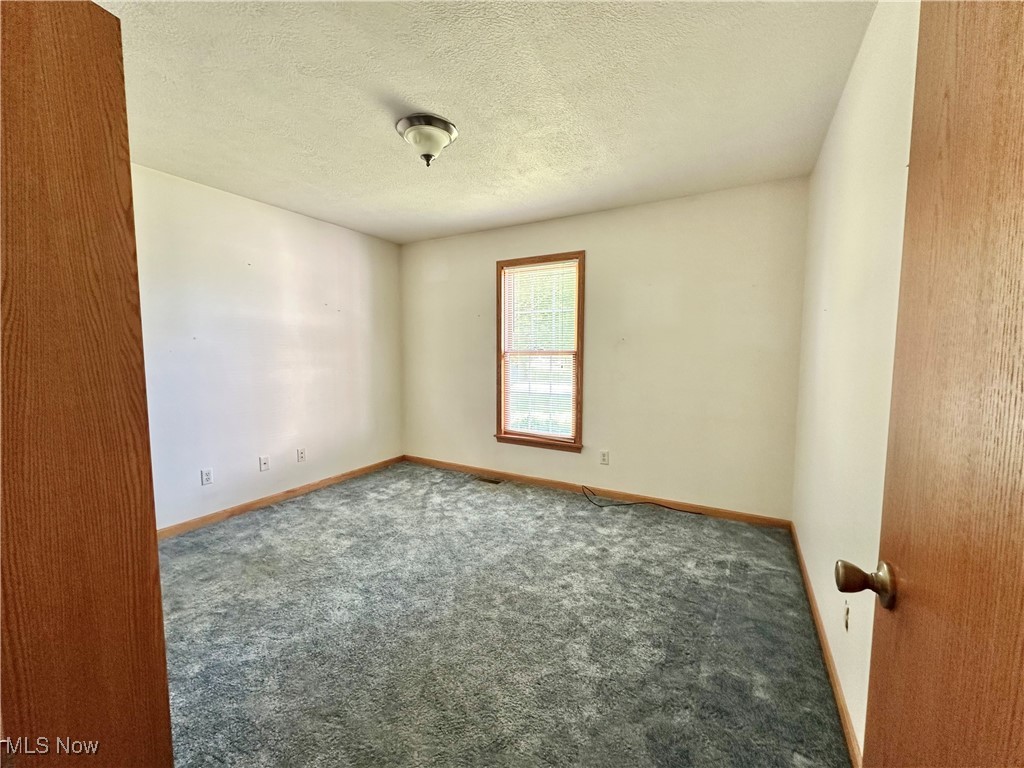 224 Natale Drive, Cortland, Ohio image 18