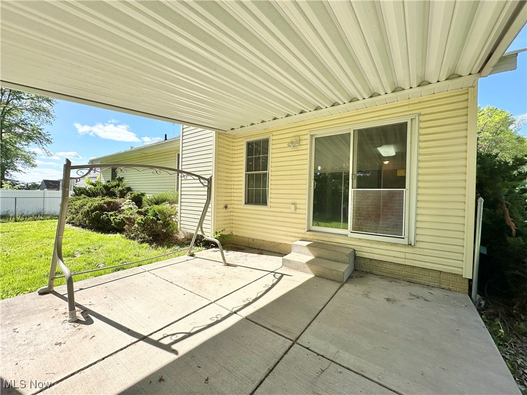 224 Natale Drive, Cortland, Ohio image 36