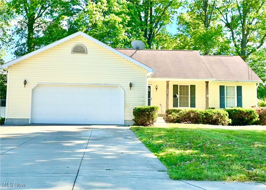 224 Natale Drive, Cortland, Ohio image 1