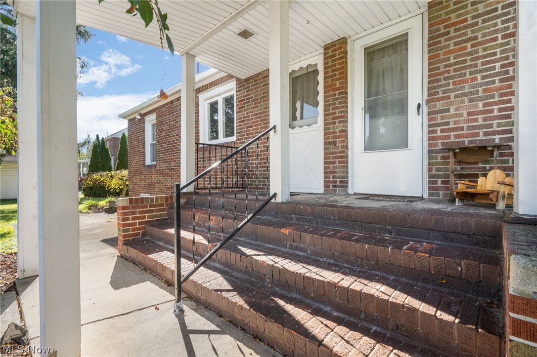 Howland Township - Residential Income