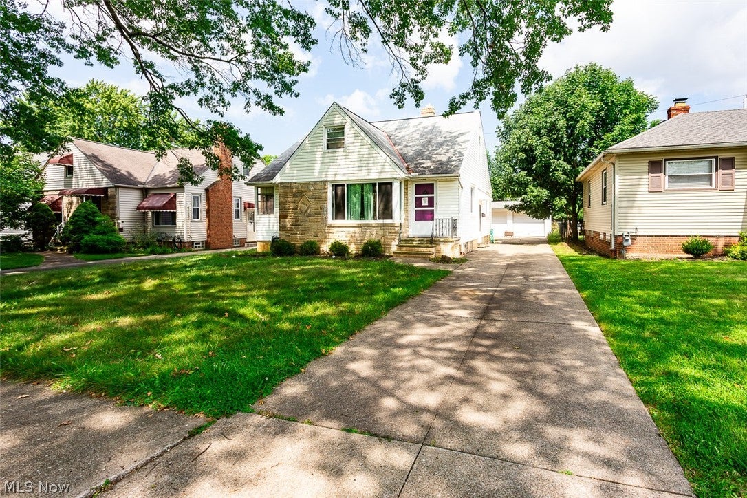 10252 Greenheath Drive