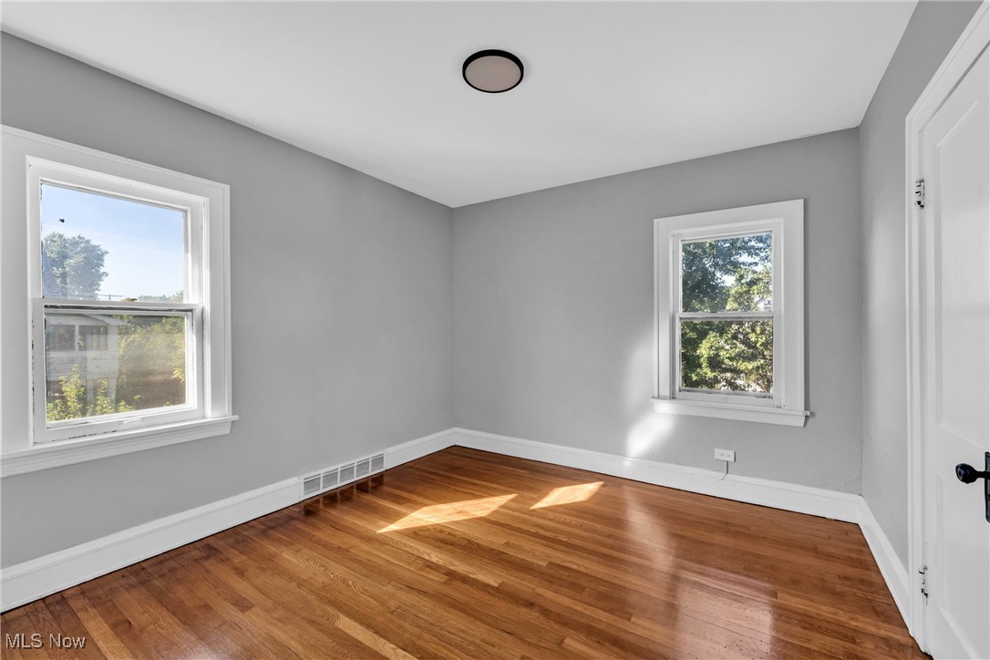 Shaker Overlook Land Companys - Residential Income