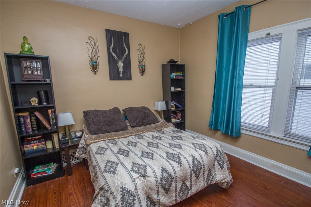 E G Gilbert 01 - Residential Income