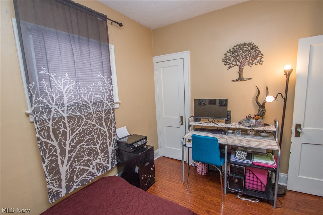 E G Gilbert 01 - Residential Income