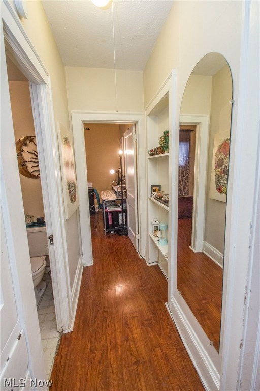 E G Gilbert 01 - Residential Income