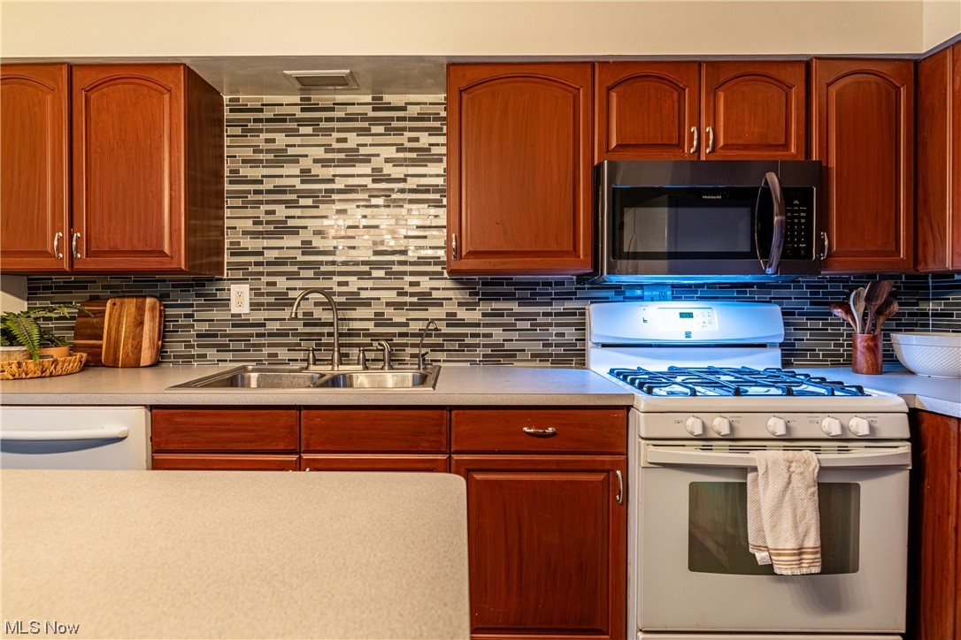 Chardon 02 - Residential