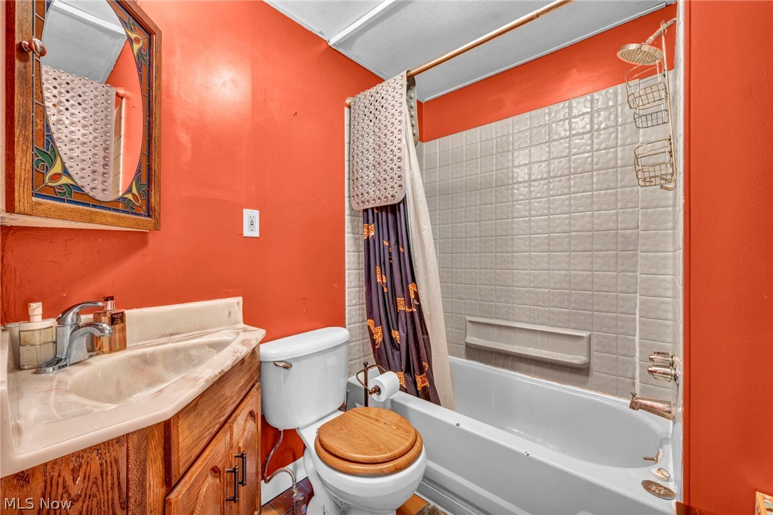 T Spencer Knights Allotment - Residential Income