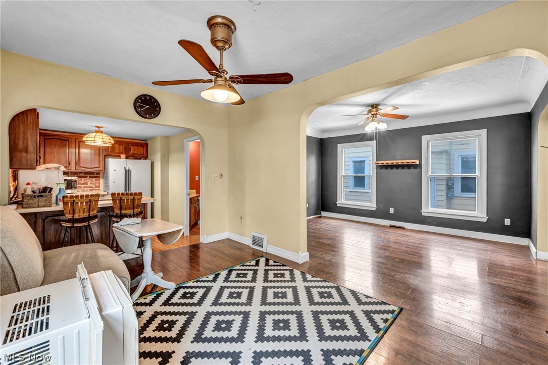 T Spencer Knights Allotment - Residential Income