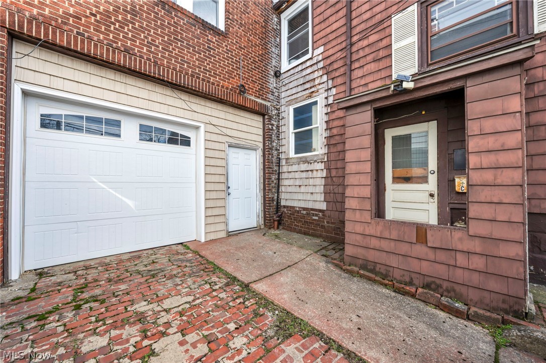 T Spencer Knights Allotment - Residential Income