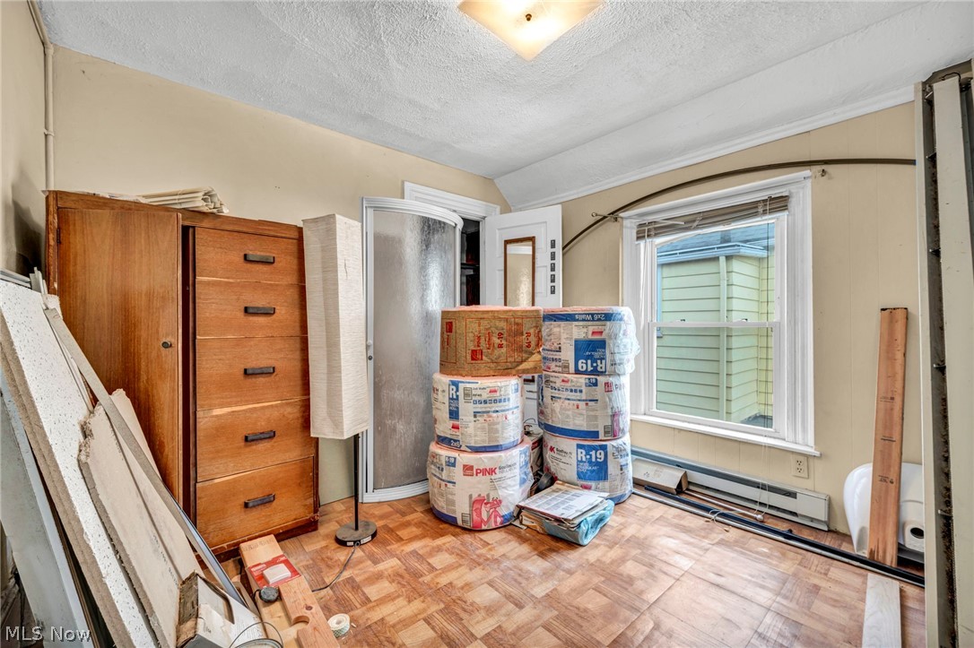 T Spencer Knights Allotment - Residential Income