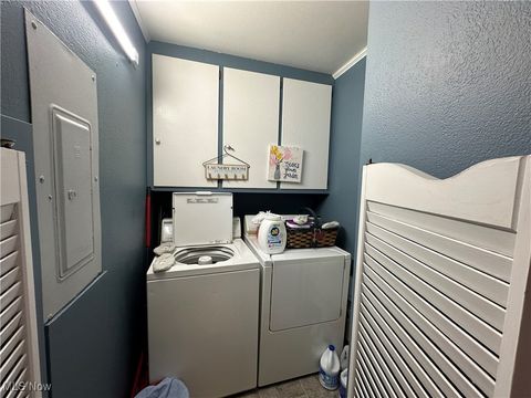 Tiny photo for 609 Lewis Street, Caldwell, OH 43724 (MLS # 5172178)