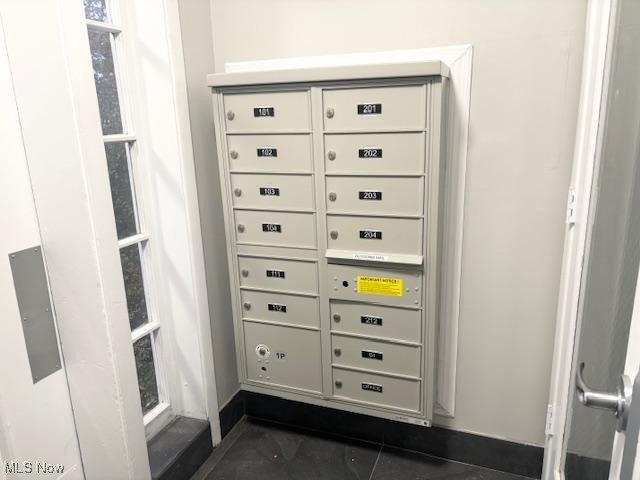 P J Odonnells Hillandale - Residential Lease