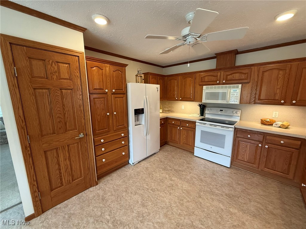 222 Polaris Drive, Dover, Ohio image 11