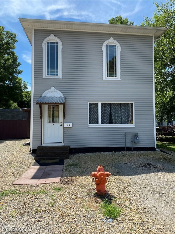 Super condition duplex that has been used as an Air B&B - can be converted into a single-family residence. Apartment fully finished. There is a private, fenced back yard and view of the river. Storage shed is included. This property has been a great revenue generator. Owners are ready to retire