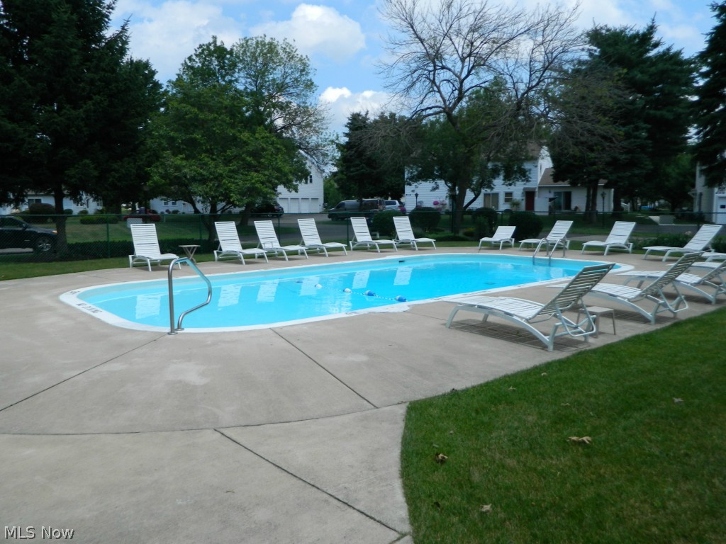 Fairway Villas Condo - Residential