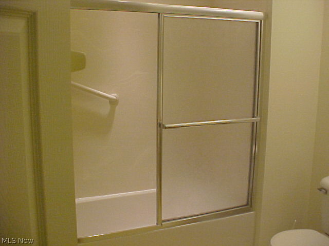 Villas/Chapel Hill Condos Ph I - Residential