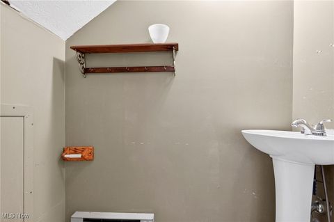 Tiny photo for 3764 Padanarum Road, Geneva, OH 44041 (MLS # 5176615)