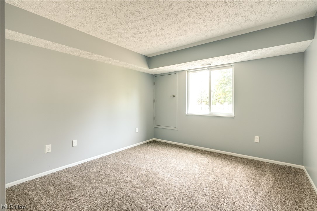 Portage Pointe - Residential