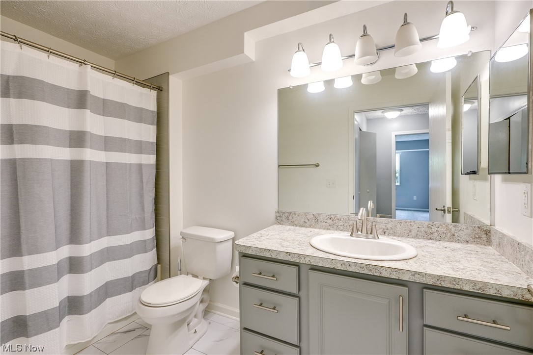 Portage Pointe - Residential