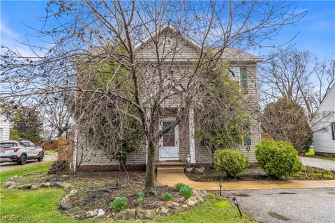 Homes For Rent - 1981 Columbia Road<br/> Cuyahoga County, Westlake, OH 44145