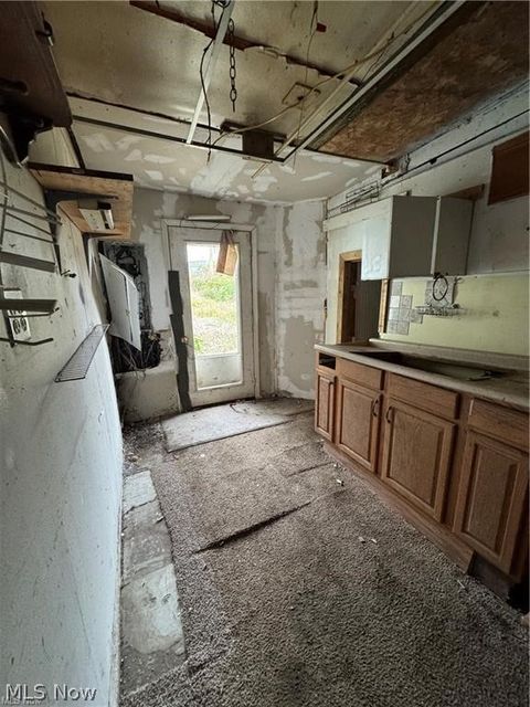 Tiny photo for 519 Clinton Street, Martins Ferry, OH 43935 (MLS # 5188045)