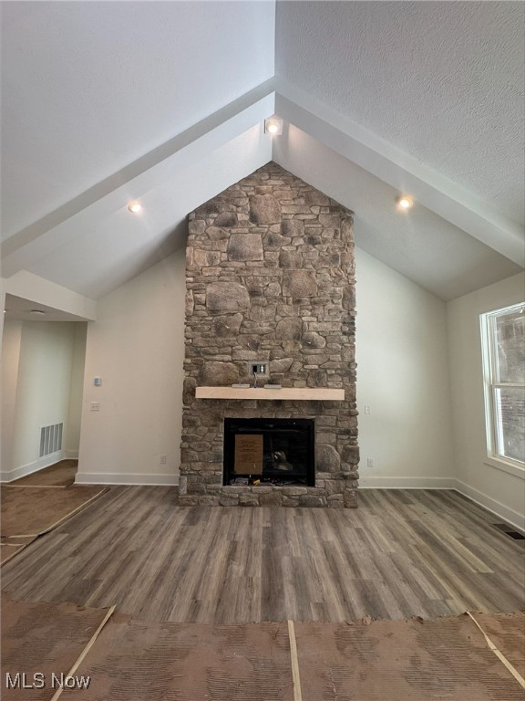 3135 WOODSTONE LANE