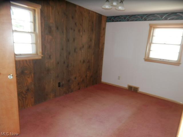 Lillian Helpers Chestnut Heights S - Residential