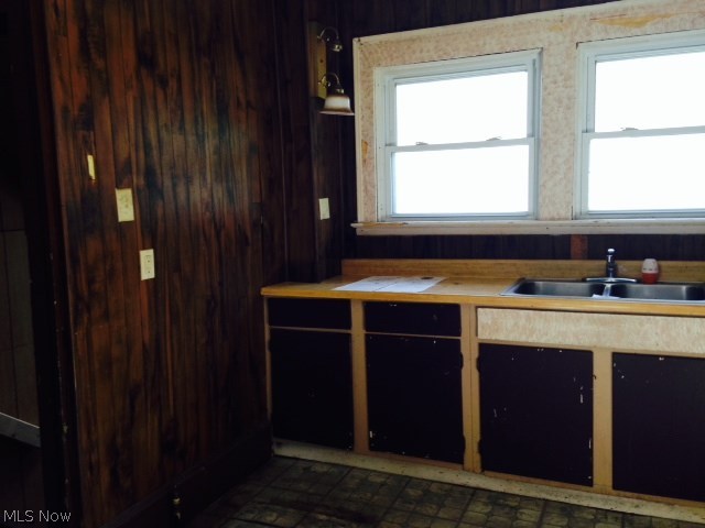 Francis Wells - Residential