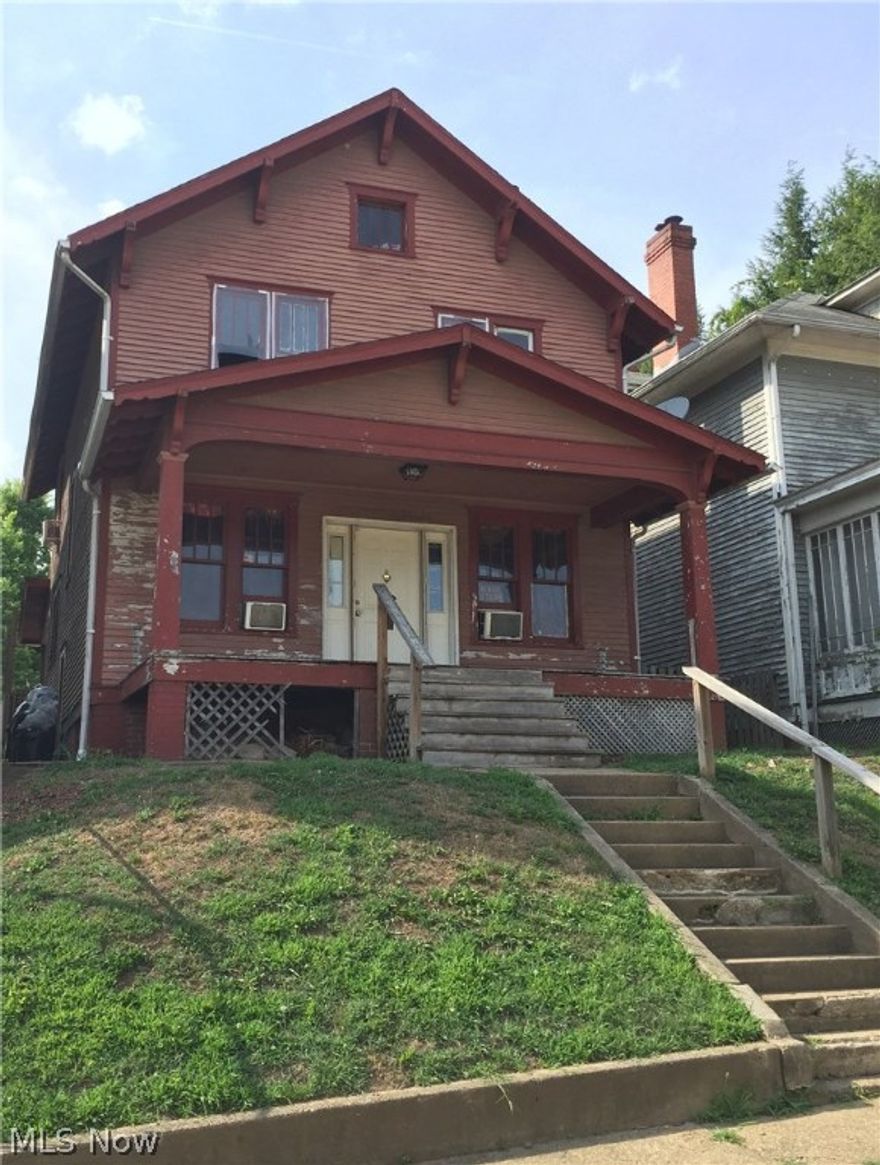 **Currently only accepting curb offers**  House is HUD certified.  Long term tenant. Sold as-is.