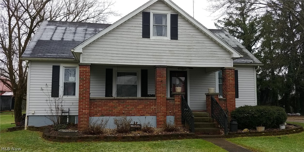 Nice 4 bedroom home located in a quiet neighborhood at the edge of Caldwell. Many updates: first floor is totally hadicap accessible, with exterior elevator on rear deck for easy access. Well maintained. Must see.
