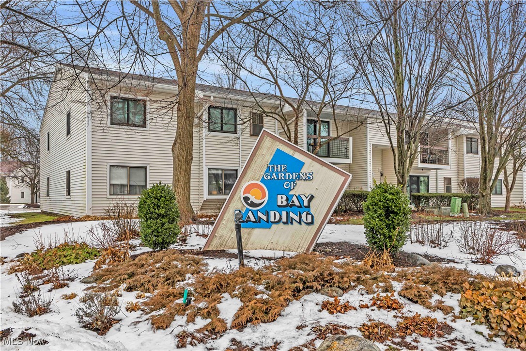 Lakes/Bay Lndg Condo - Residential