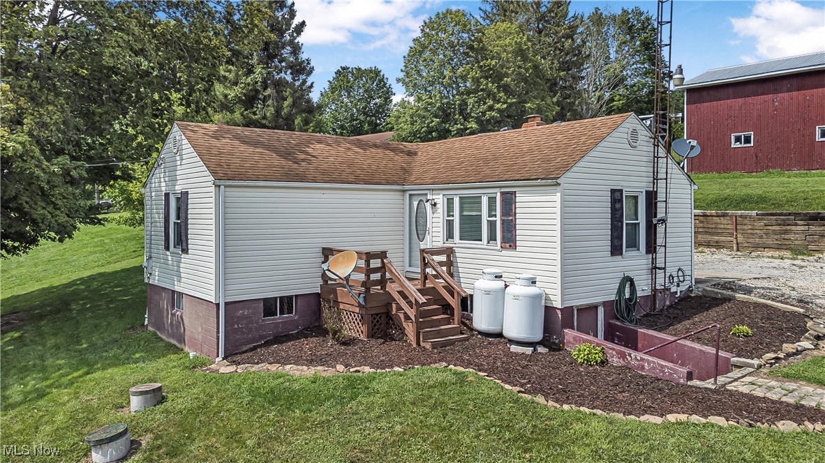 Just outside of Barnesville, this inviting 4-bedroom ranch is the perfect place to call home. With everything on one level—including first-floor laundry and a bonus office space—it offers comfort and convenience. The cozy layout creates a warm and welcoming feel from the moment you walk in.
Step outside to enjoy a spacious carport, ideal for covered parking or outdoor gatherings. Major updates like a newer furnace and central AC (just 2 years old) mean you can move in with peace of mind.
Whether you’re starting out, slowing down, or simply looking for a place with room to grow, this home checks all the boxes. Come take a look—you’ll feel right at home!