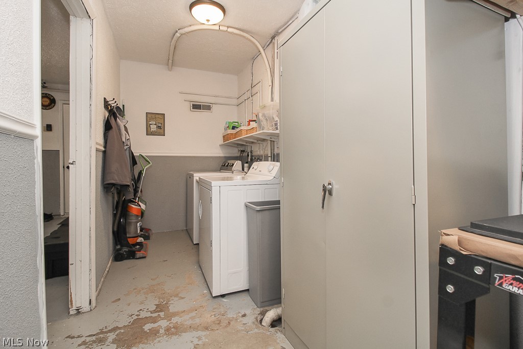 Mentor Headlands Park - Residential