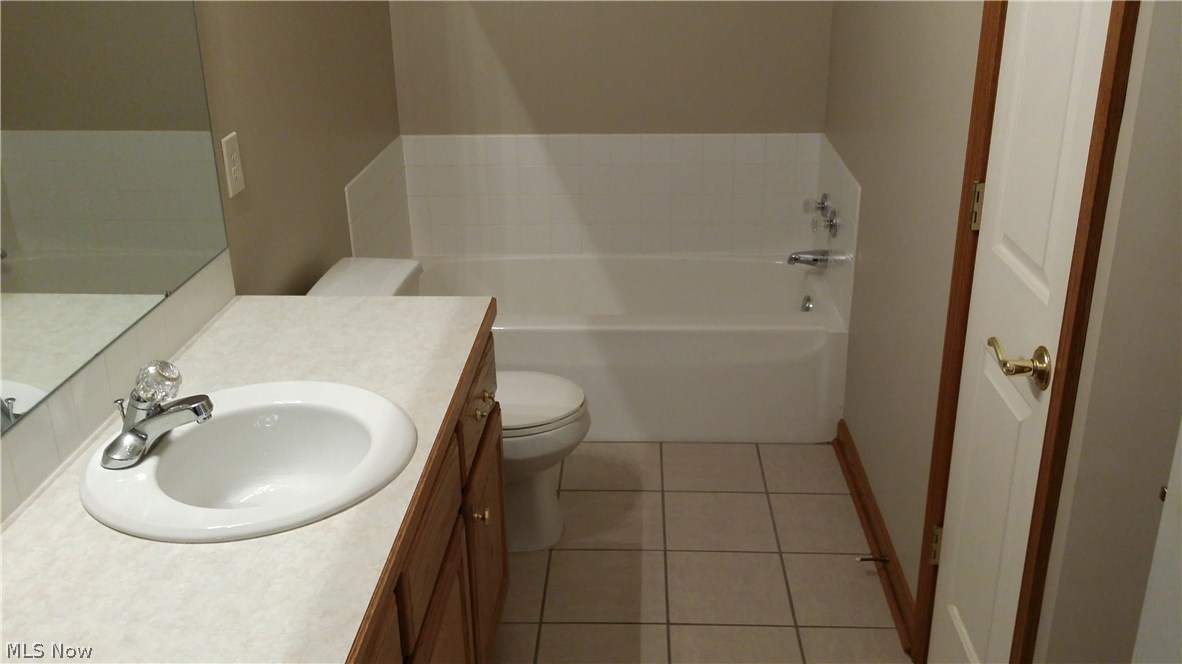 Augusta Lakes 02a - Residential