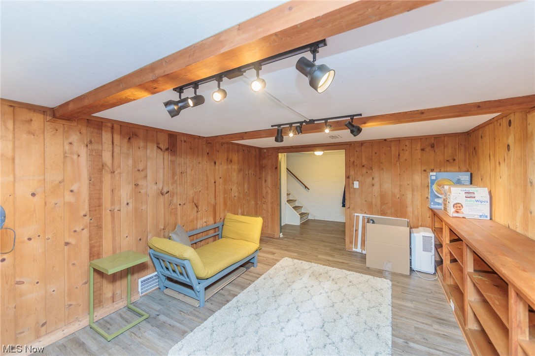 Resn Vans - Residential