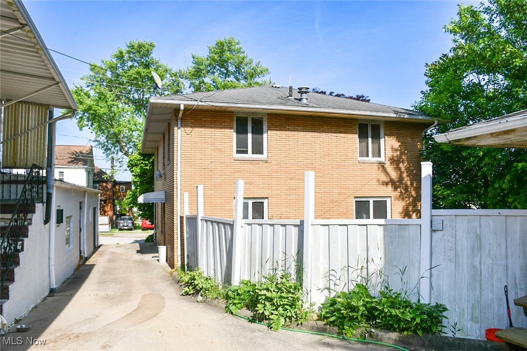 Moore - Residential
