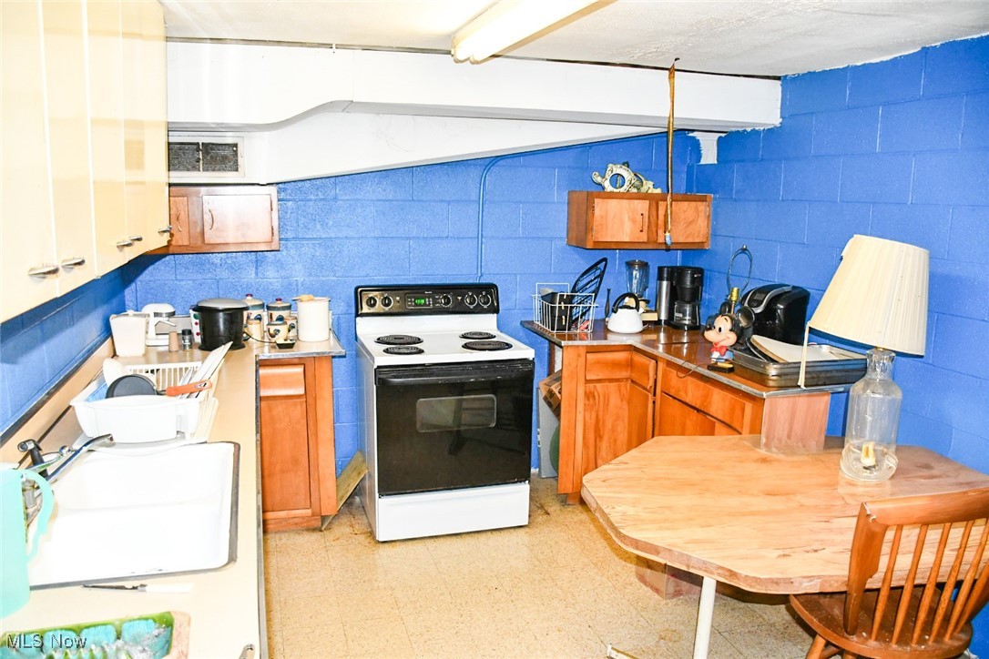 Moore - Residential