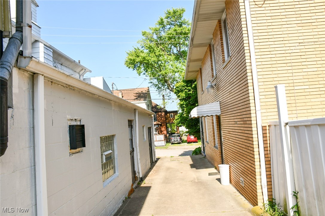 Moore - Residential