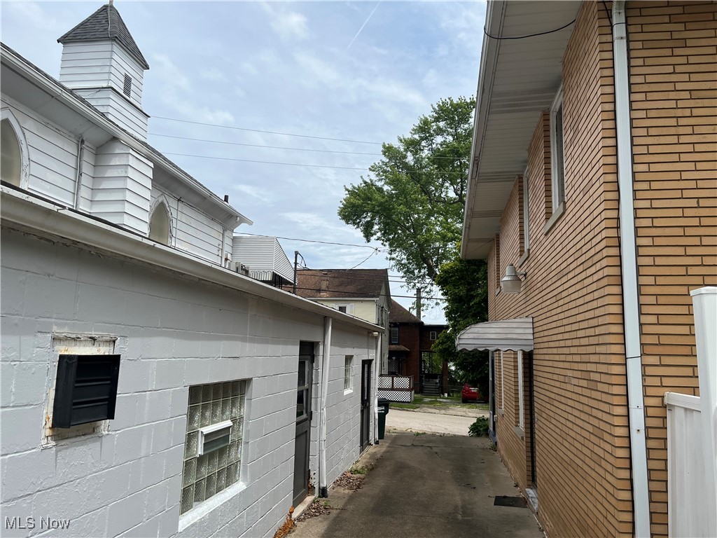 122 21st Street, Barberton, Ohio image 24
