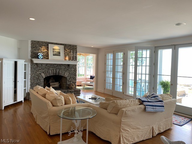 Village/Kelleys Island - Residential