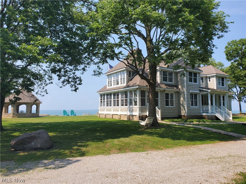 Village/Kelleys Island - Residential